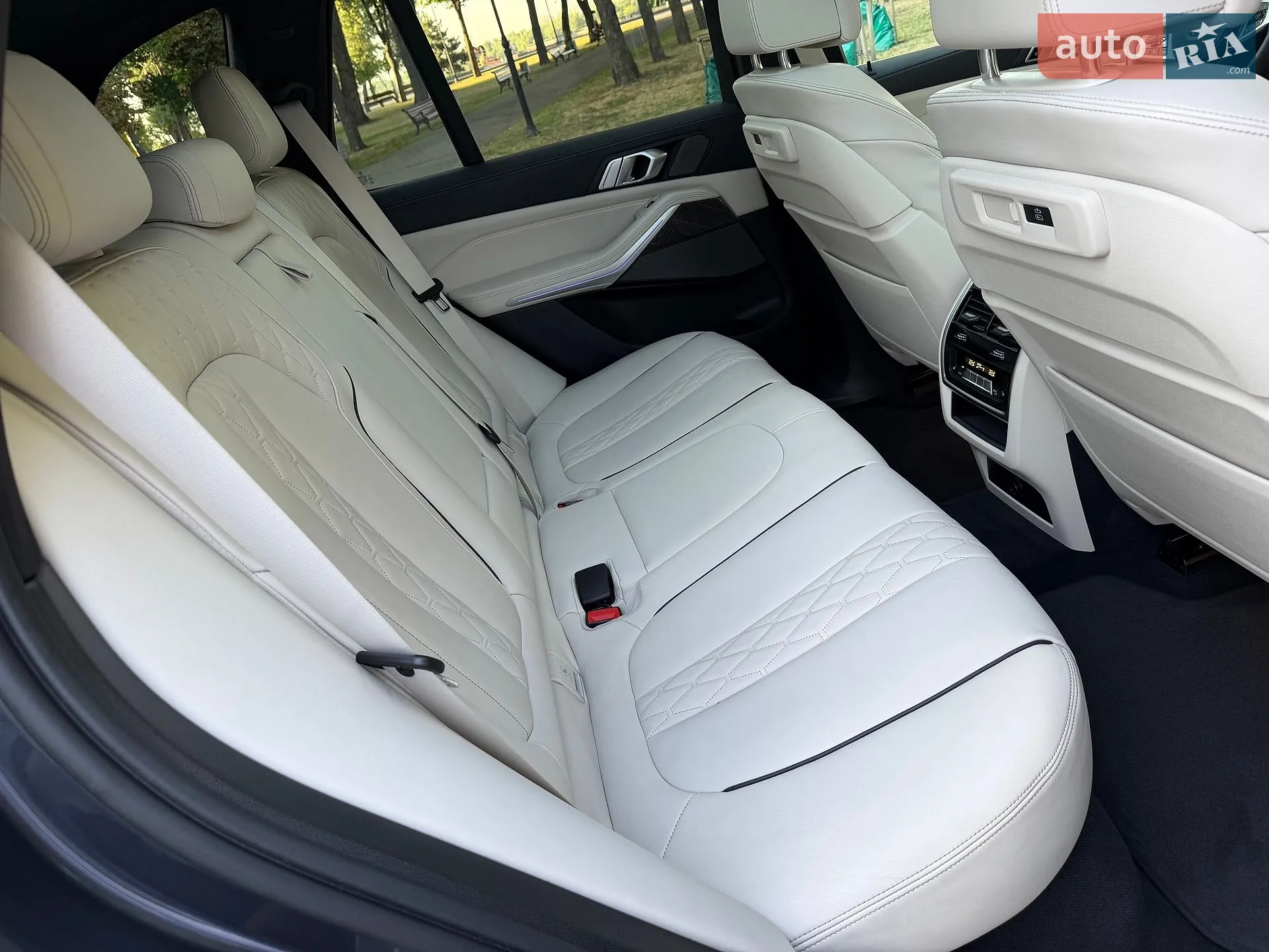 2022 BMW X5 - мініатюра 38