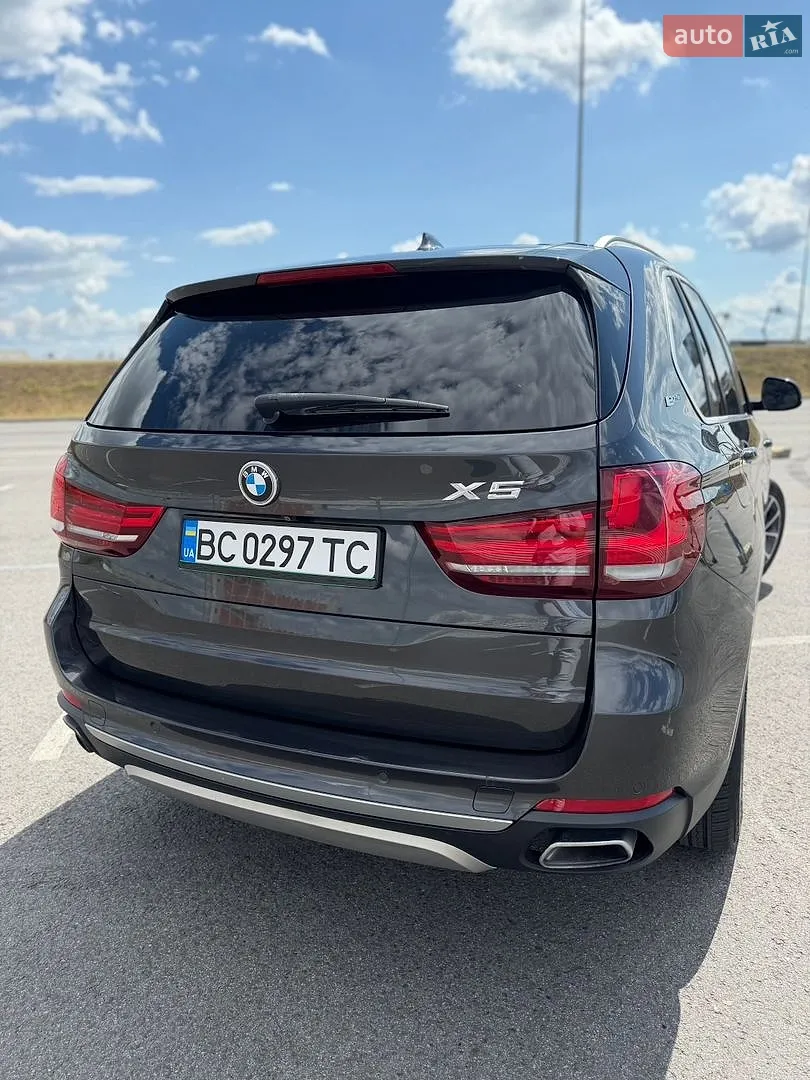 2017 BMW X5 - мініатюра 3