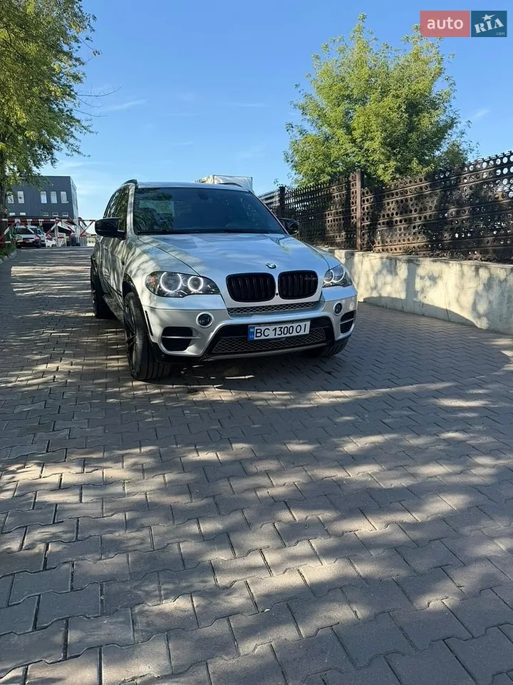 2011 BMW X5 - мініатюра 29