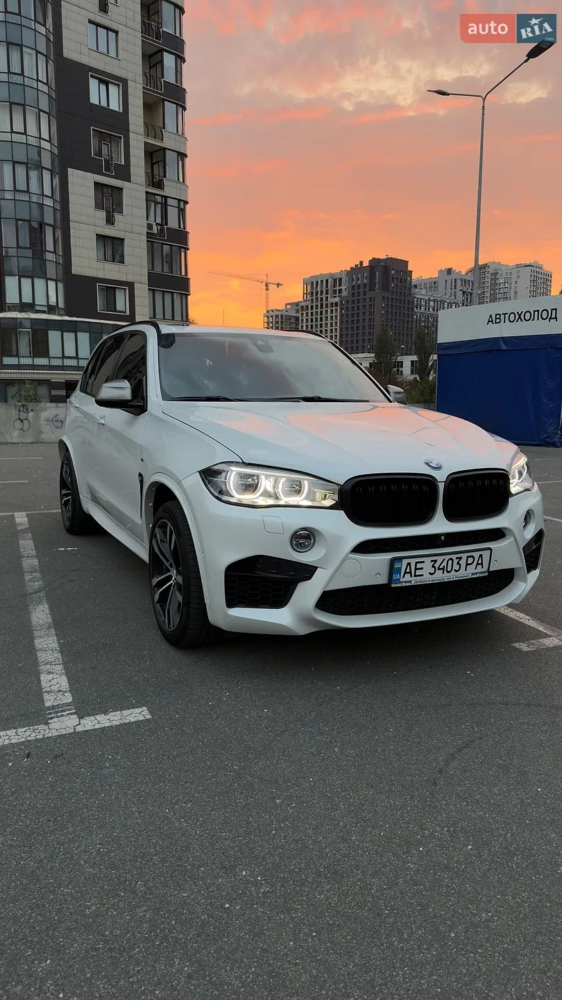 2015 BMW X5 - мініатюра 3