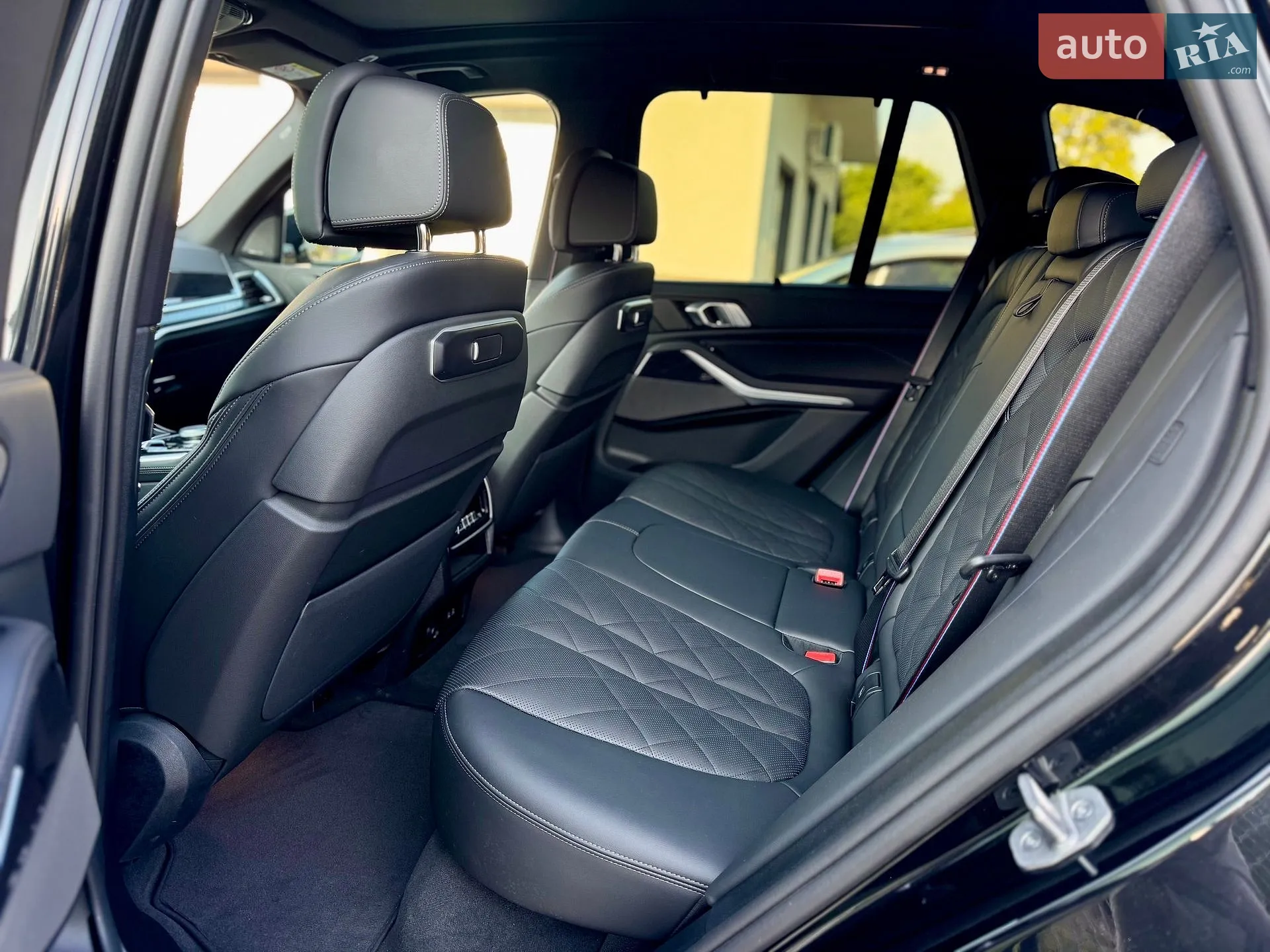 2025 BMW X5 - мініатюра 26