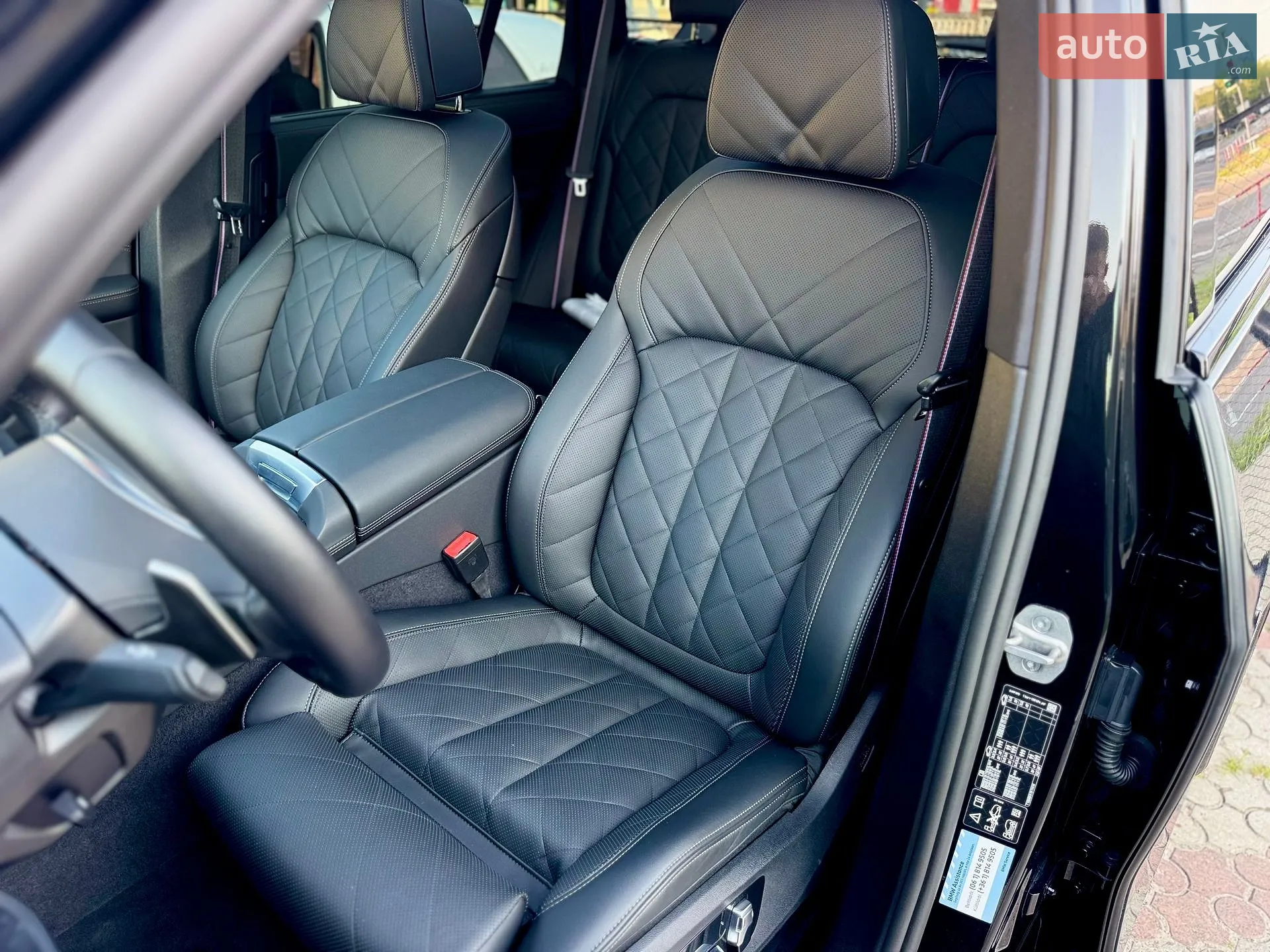 2025 BMW X5 - мініатюра 18