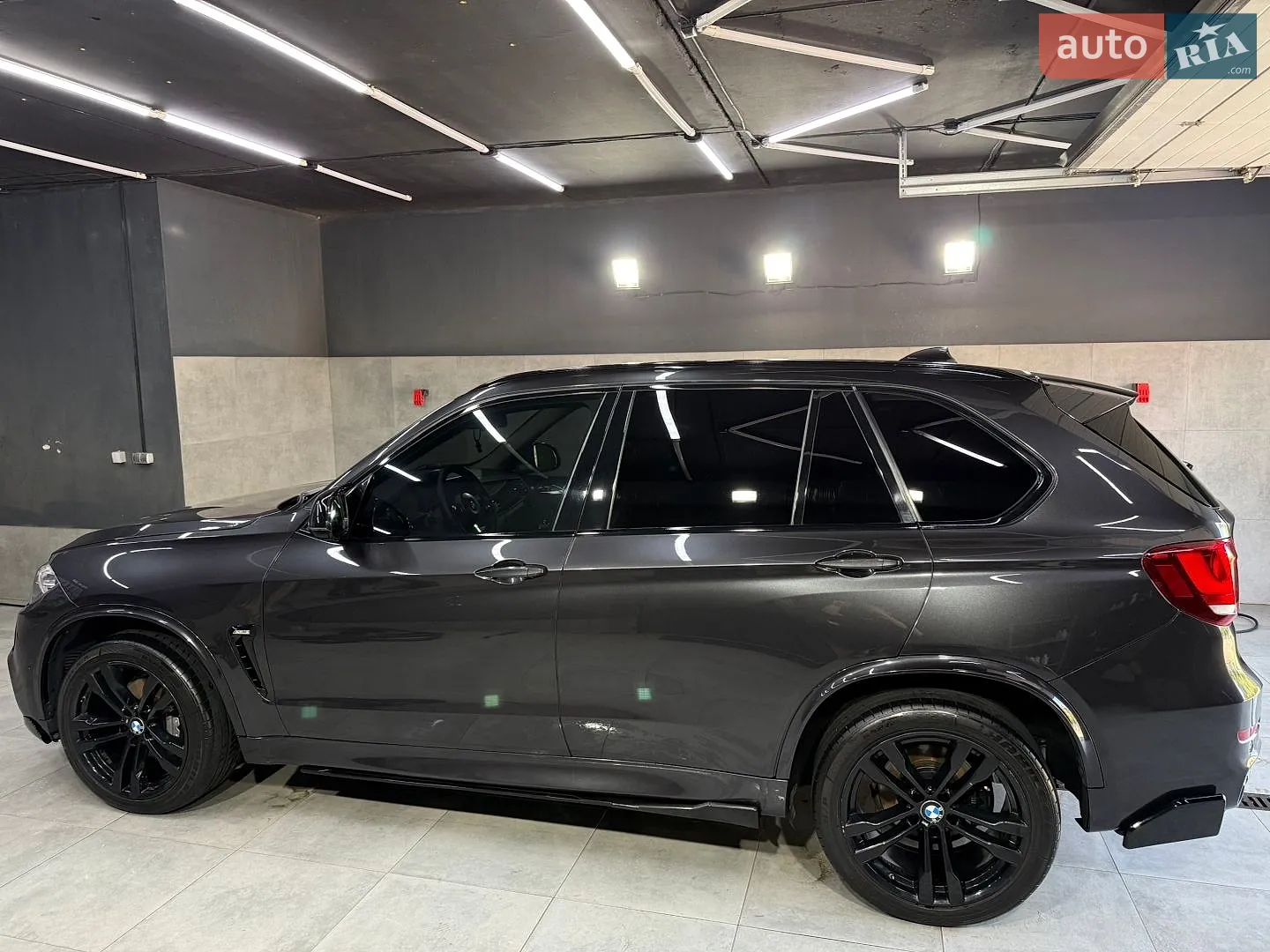 2018 BMW X5 - мініатюра 3
