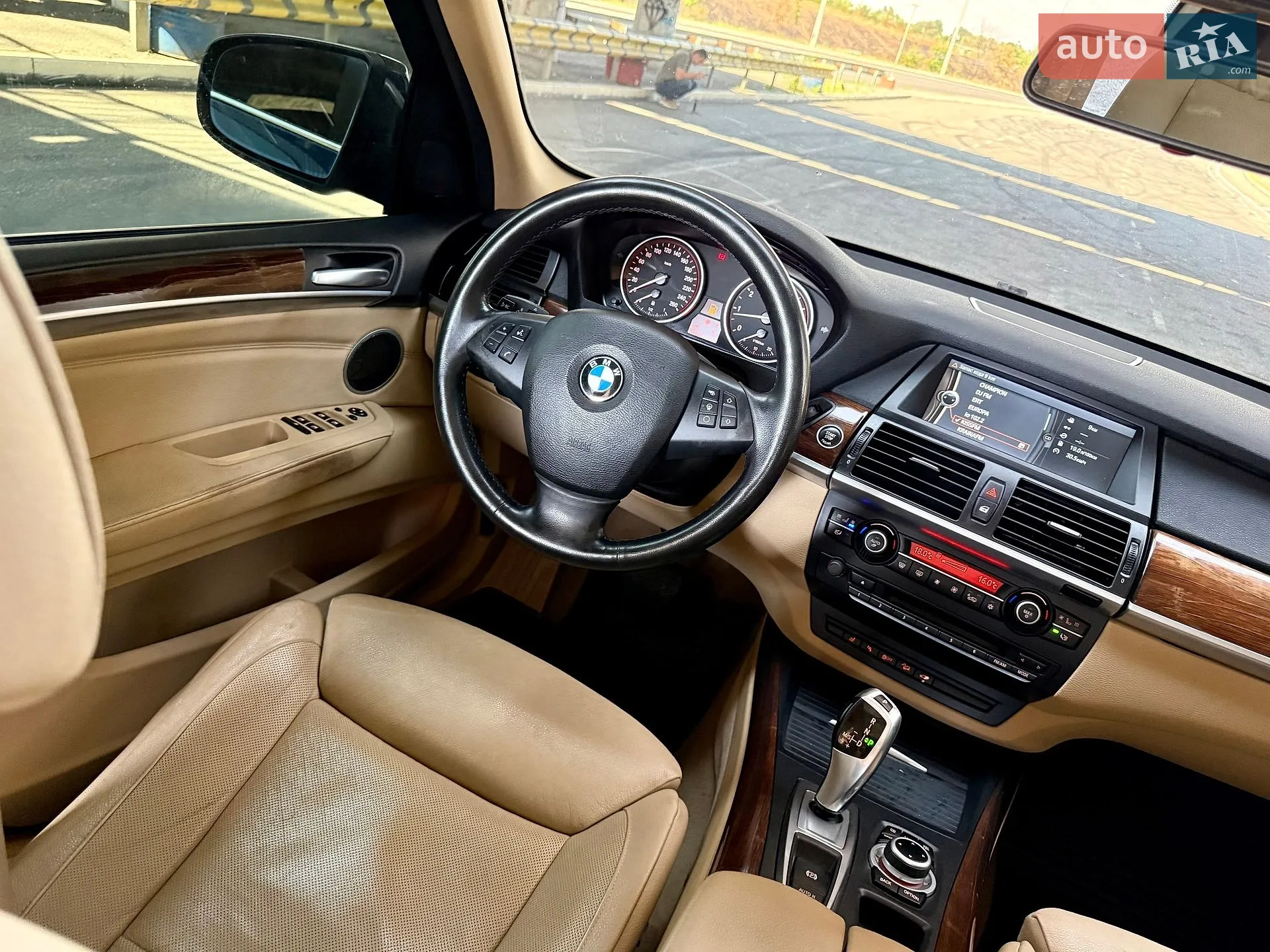 2010 BMW X5 - мініатюра 95
