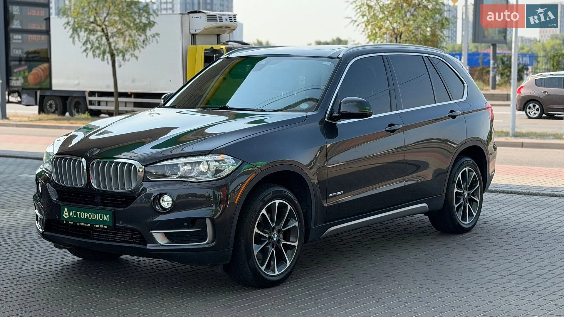 2017 BMW X5 - мініатюра 4