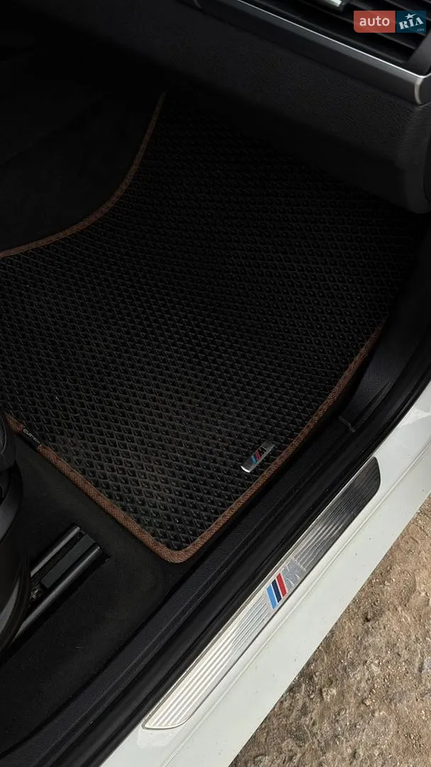 2011 BMW X5 - мініатюра 46