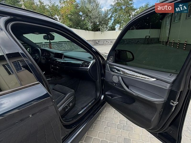 Внедорожник / Кроссовер BMW X5 2014 в Кременчуге
