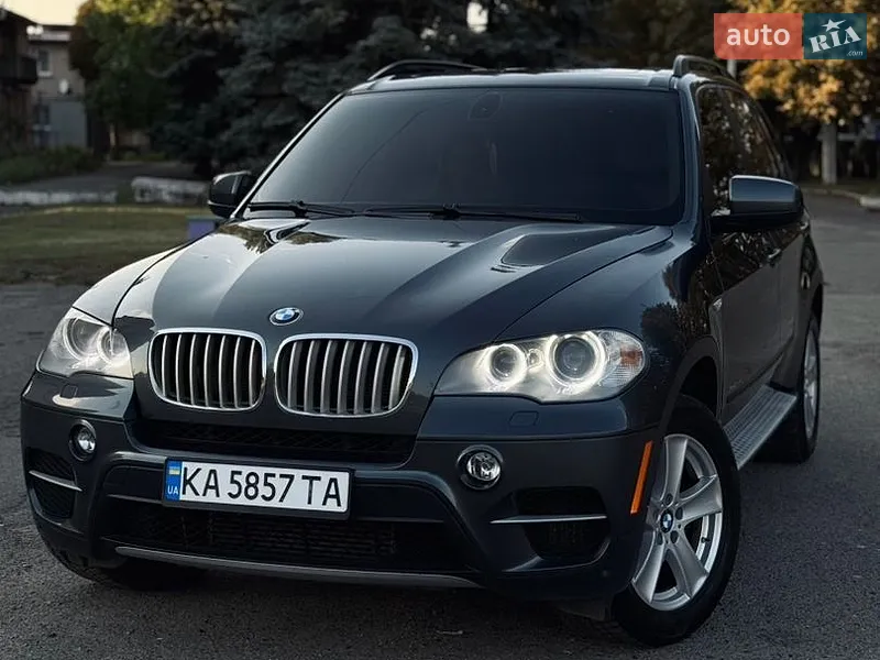 BMW X5 2011