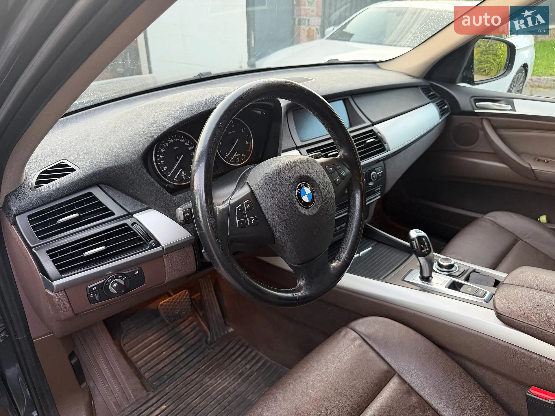 2011 BMW X5 - мініатюра 17