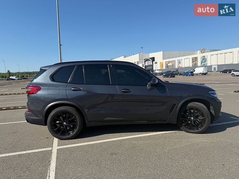 Позашляховик / Кросовер BMW X5 2019 в Києві