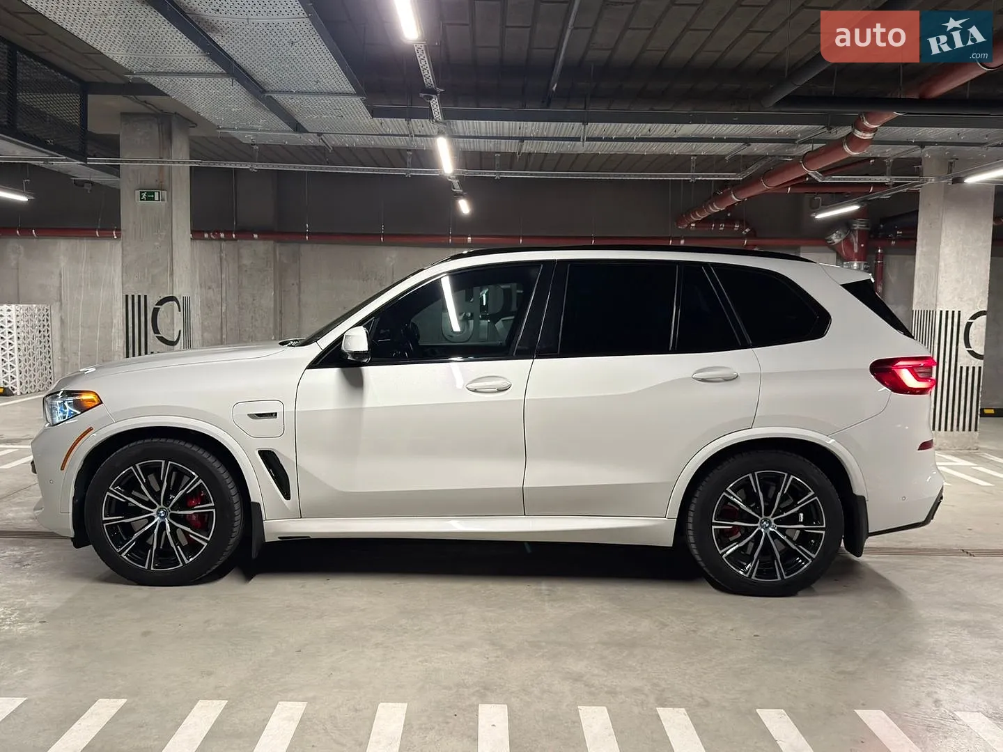 2023 BMW X5 - мініатюра 4