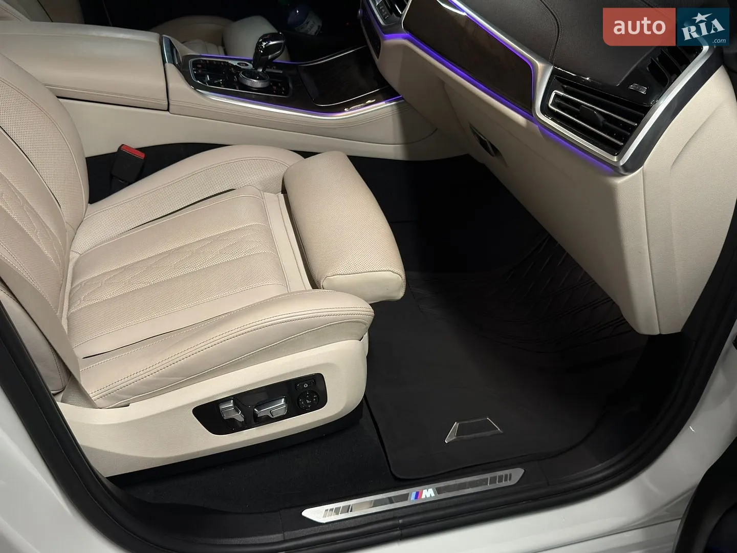 2023 BMW X5 - мініатюра 18