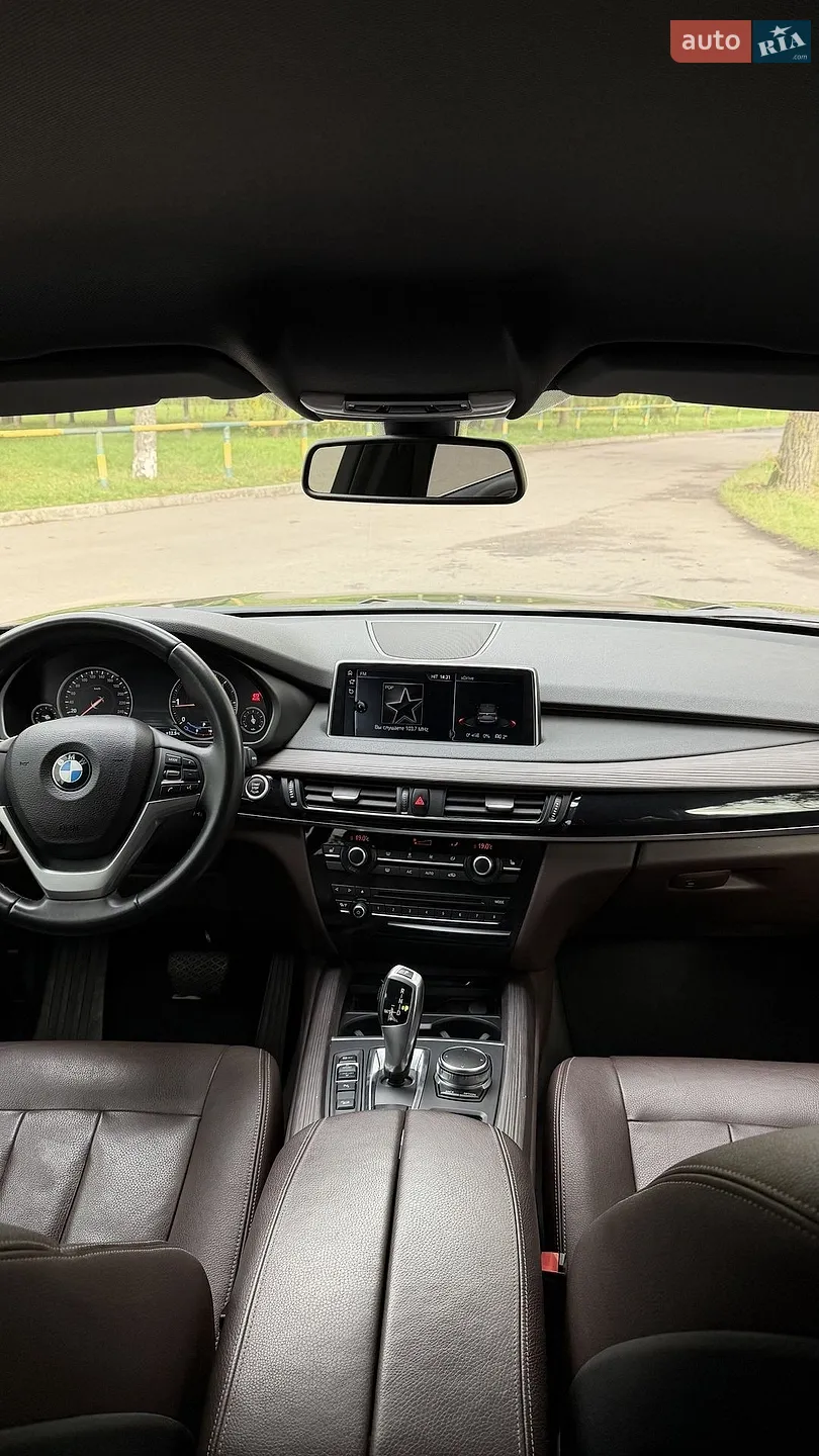 2017 BMW X5 - мініатюра 12