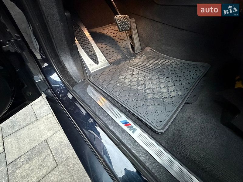Внедорожник / Кроссовер BMW X5 2015 в Ровно