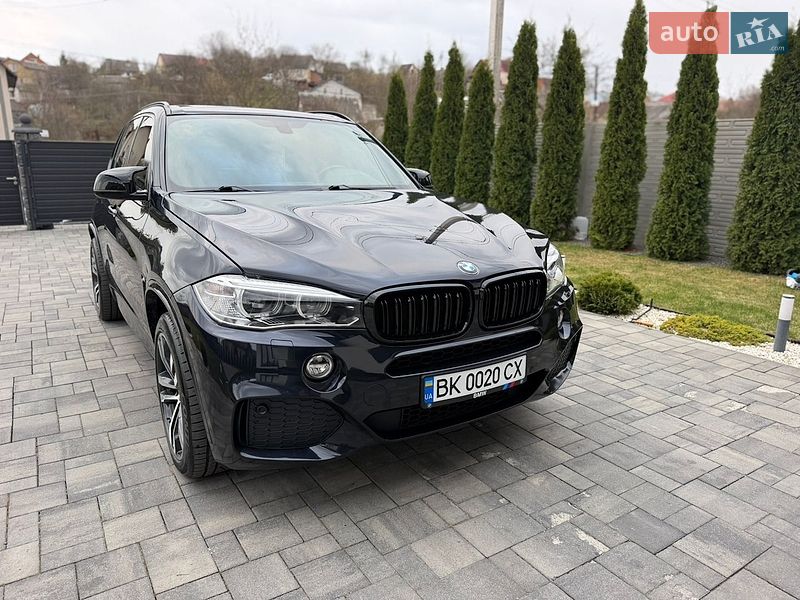 Внедорожник / Кроссовер BMW X5 2015 в Ровно