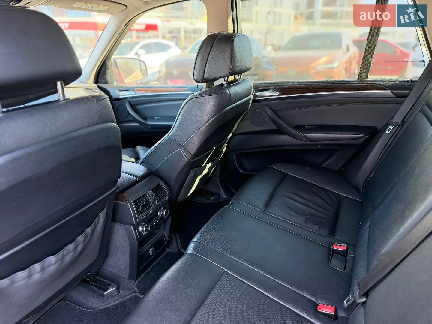 2010 BMW X5 - мініатюра 18
