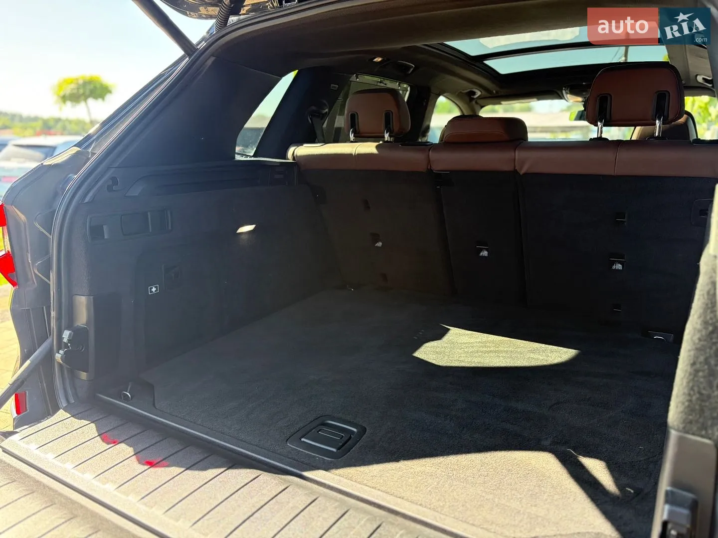 2021 BMW X5 - мініатюра 43