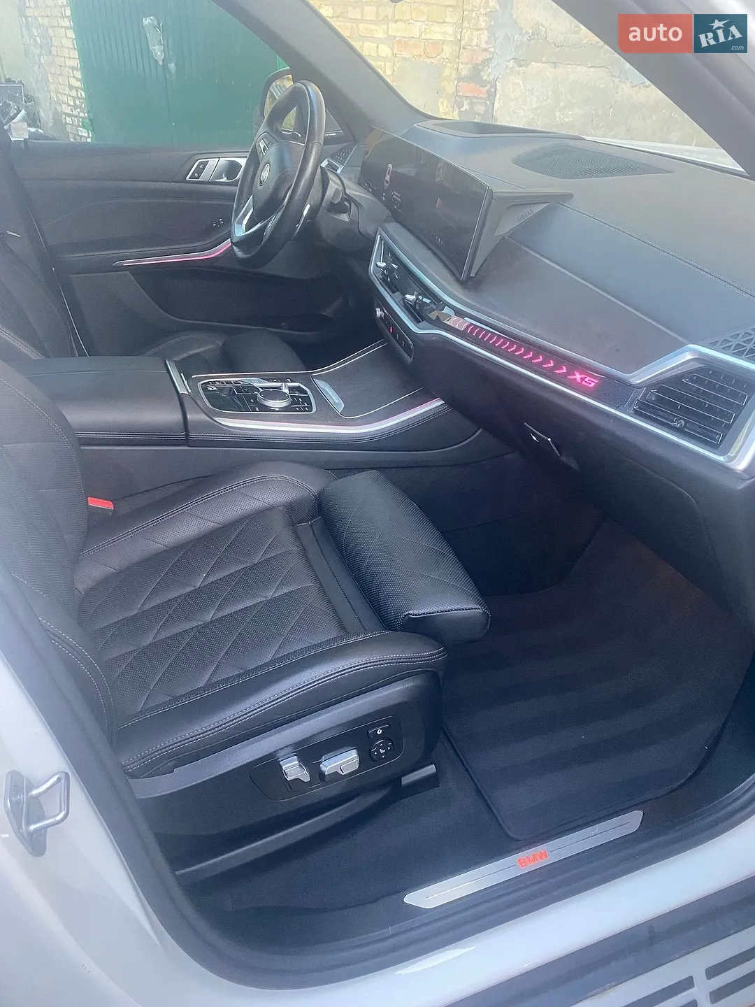 2023 BMW X5 - мініатюра 17