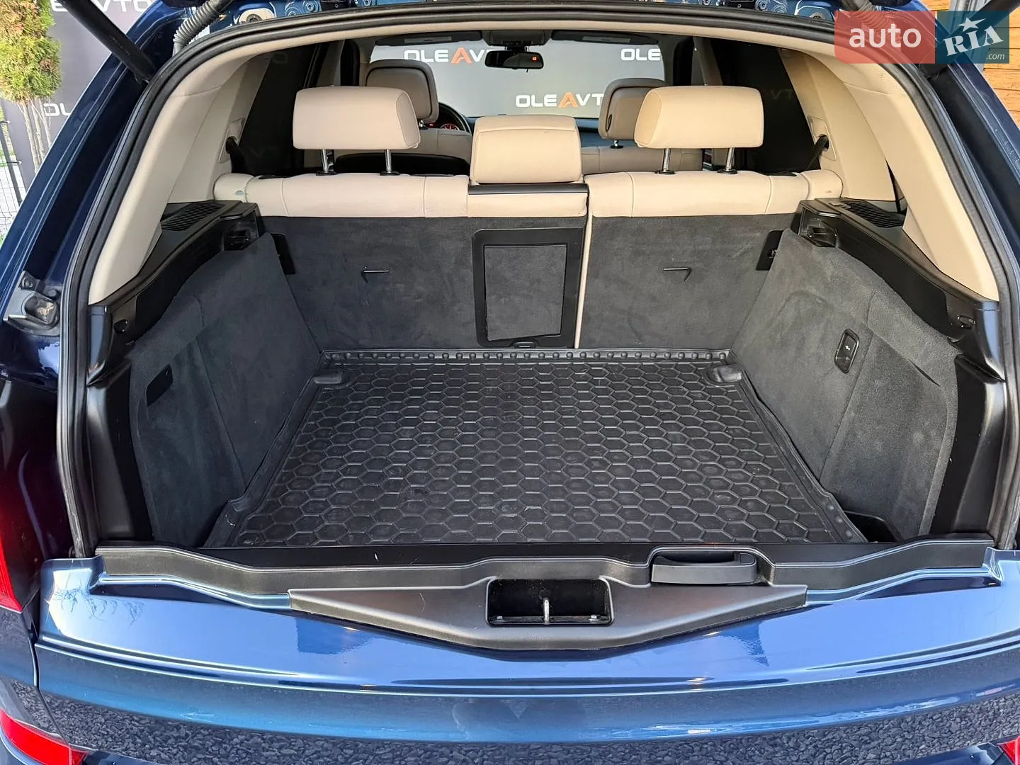 2011 BMW X5 - мініатюра 36