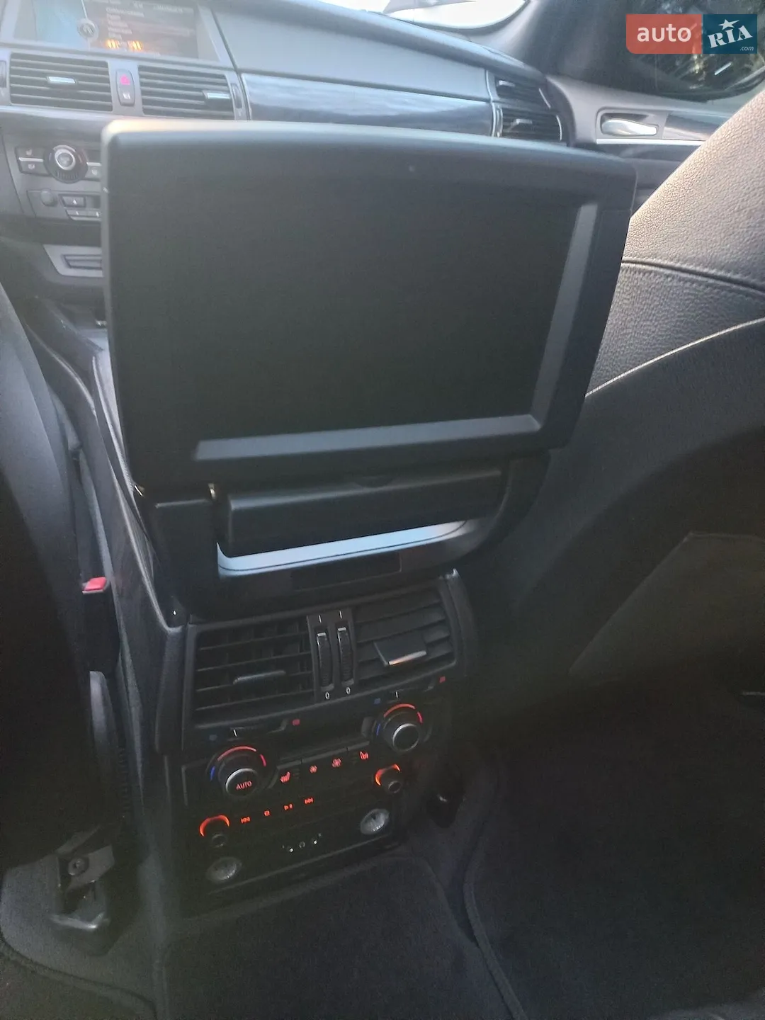 2010 BMW X5 - мініатюра 36