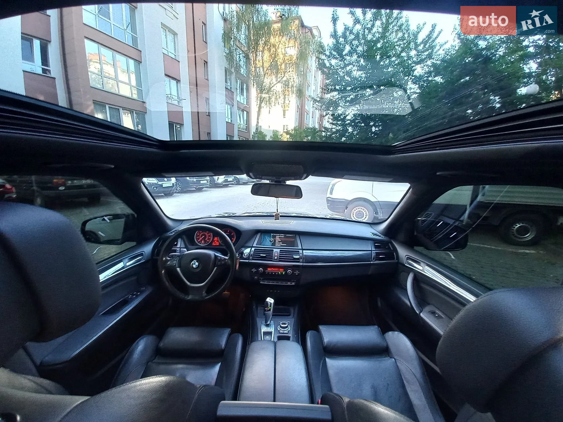 2010 BMW X5 - мініатюра 39
