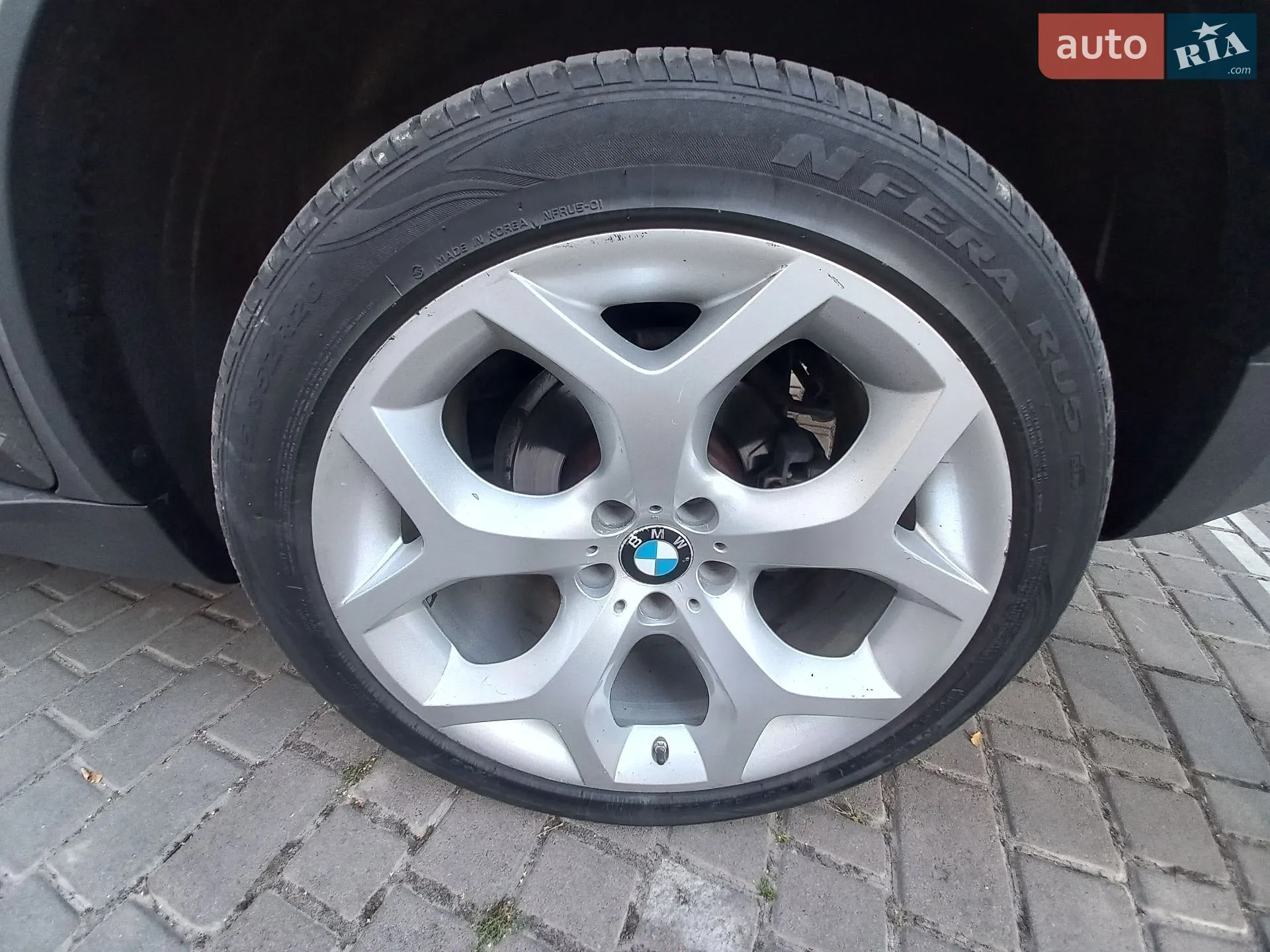 2010 BMW X5 - мініатюра 41