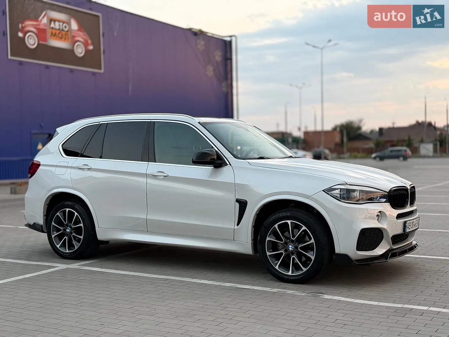 2017 BMW X5 - мініатюра 11
