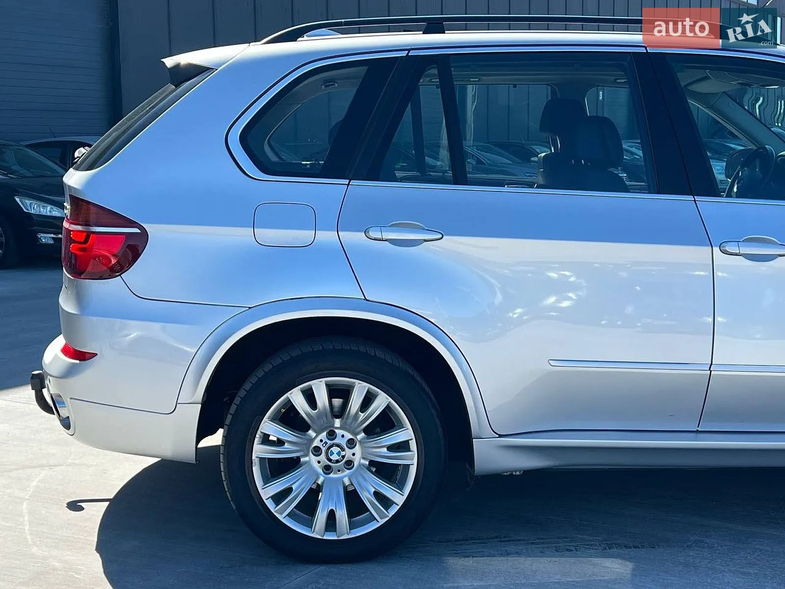 2010 BMW X5 - мініатюра 8