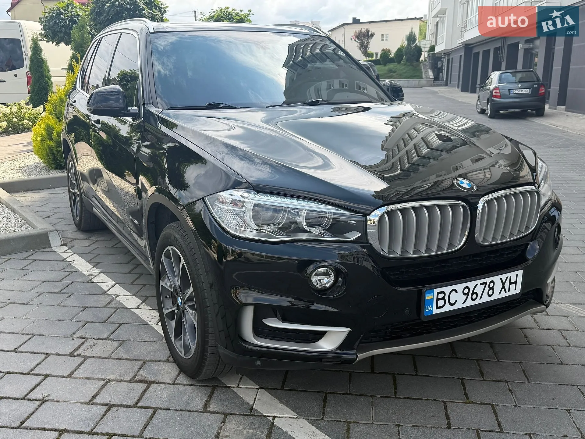 2018 BMW X5 - мініатюра 3