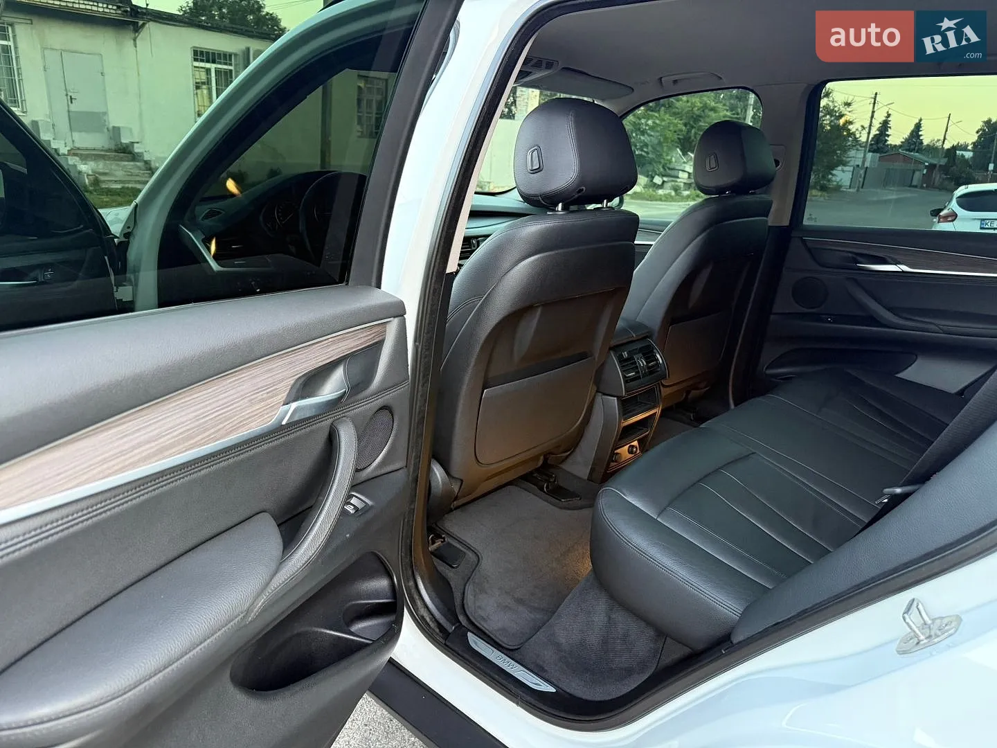 2015 BMW X5 - мініатюра 26