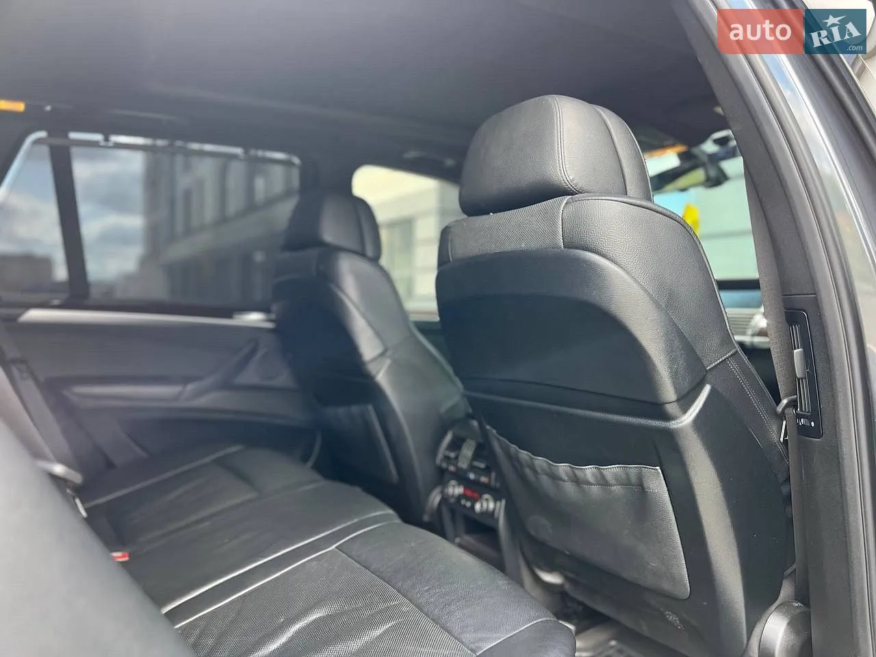 2011 BMW X5 - мініатюра 12