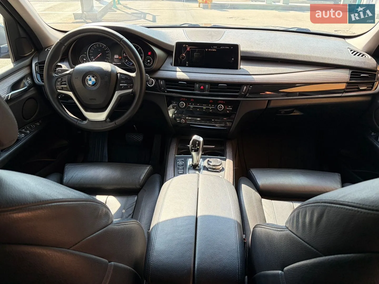 2016 BMW X5 - мініатюра 24