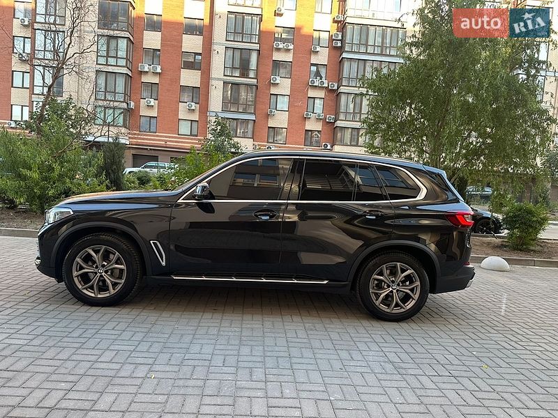 Внедорожник / Кроссовер BMW X5 2020 в Днепре