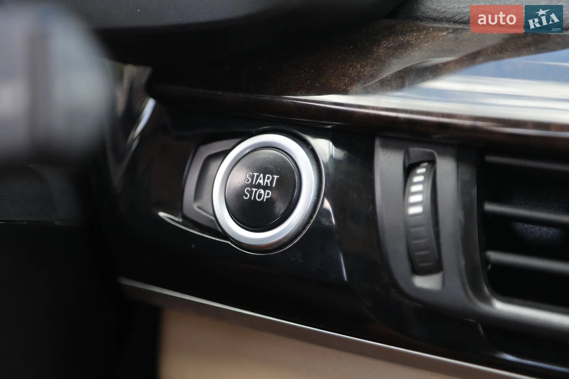2015 BMW X5 - мініатюра 29