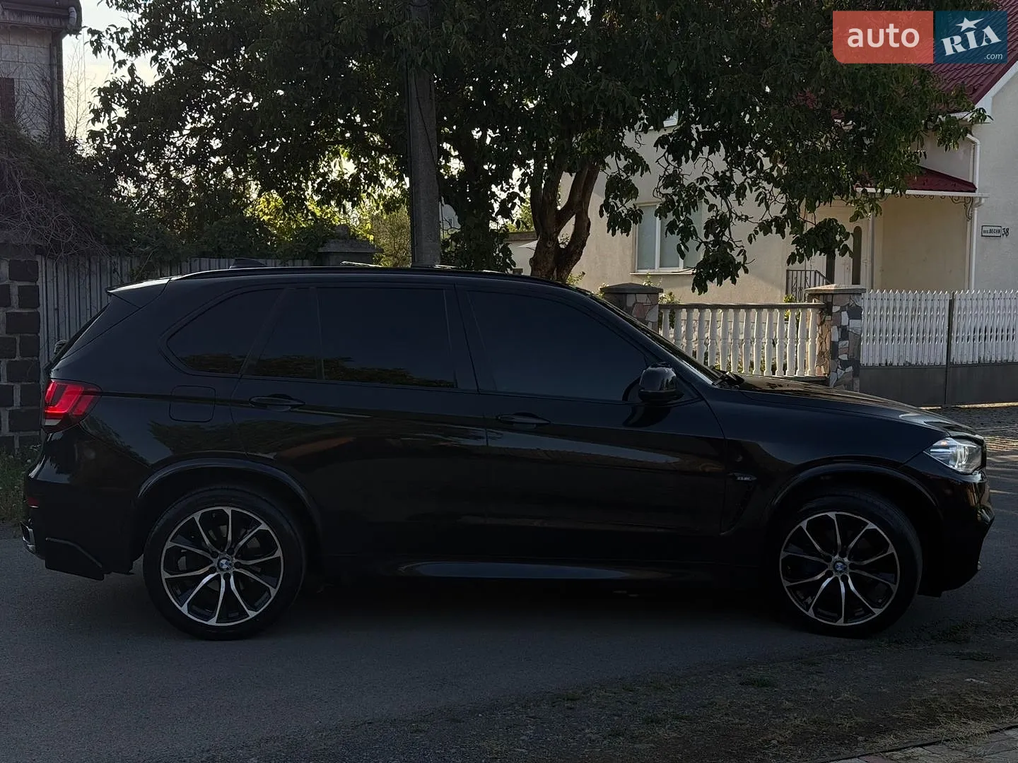 2016 BMW X5 - мініатюра 11