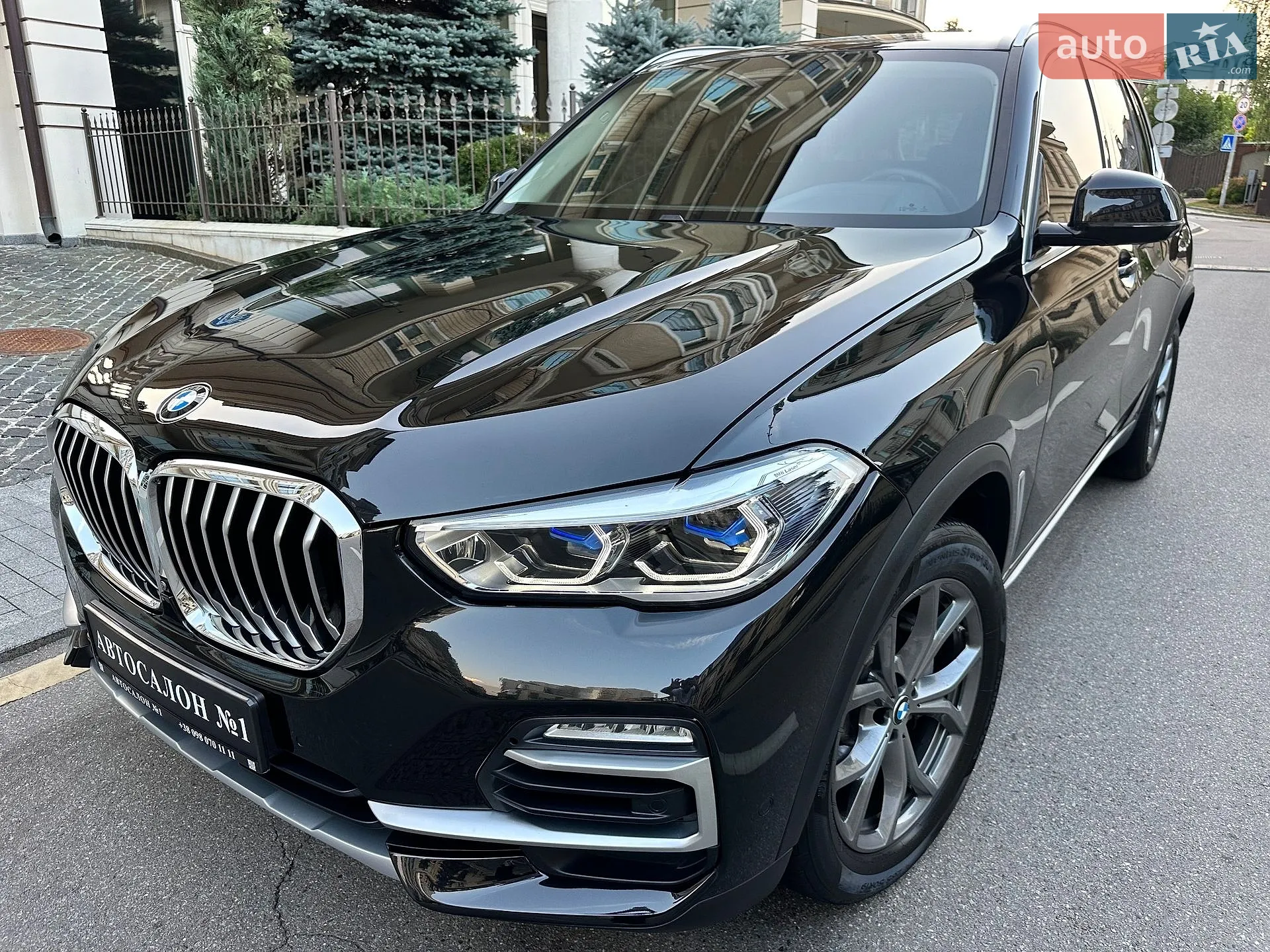 2020 BMW X5 - мініатюра 2