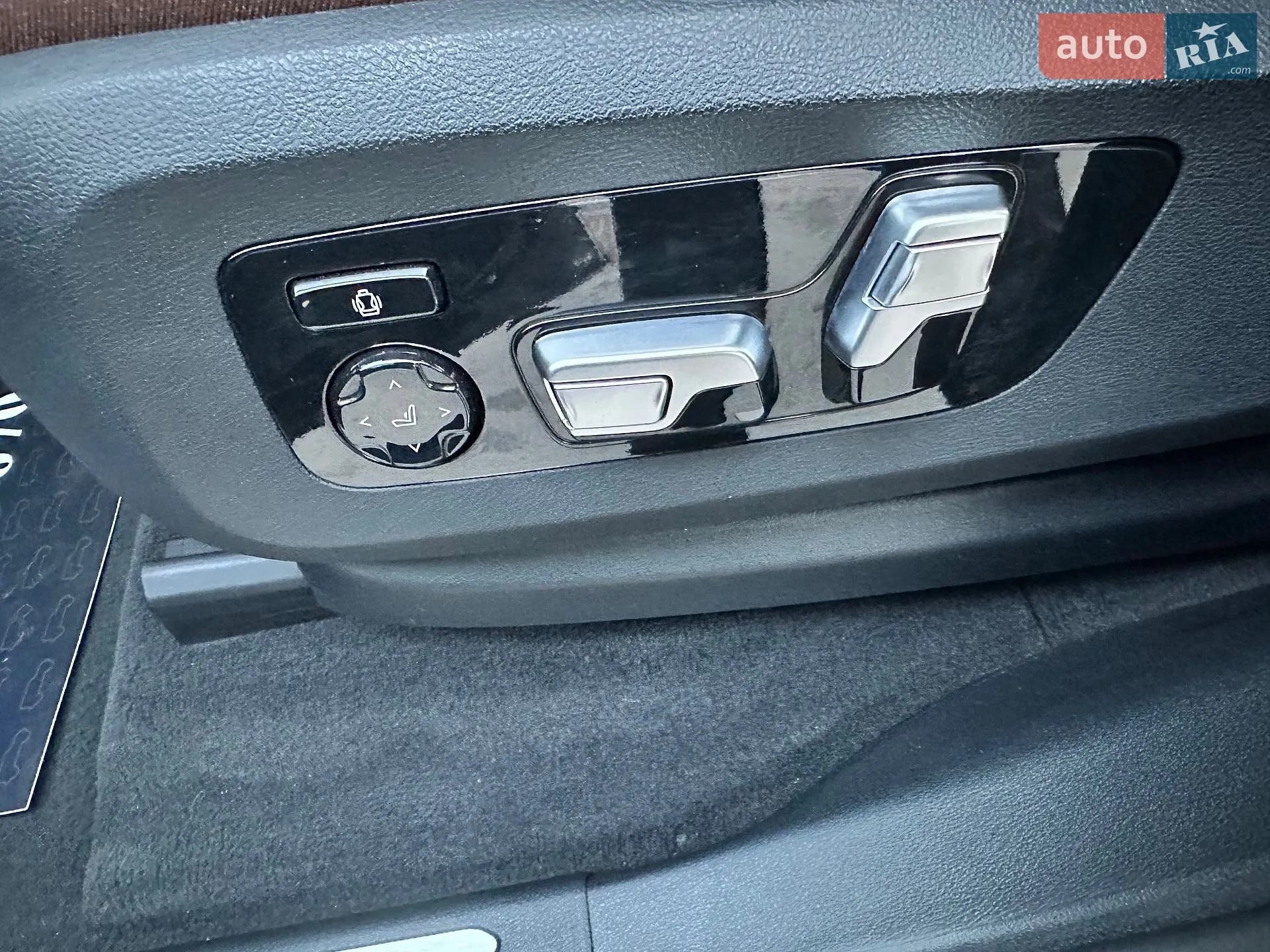 2020 BMW X5 - мініатюра 48