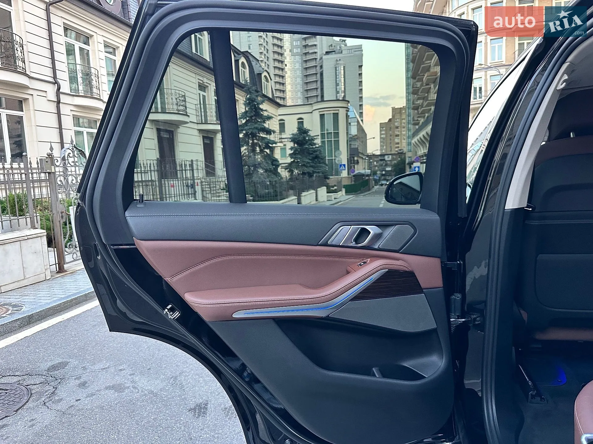 2020 BMW X5 - мініатюра 73