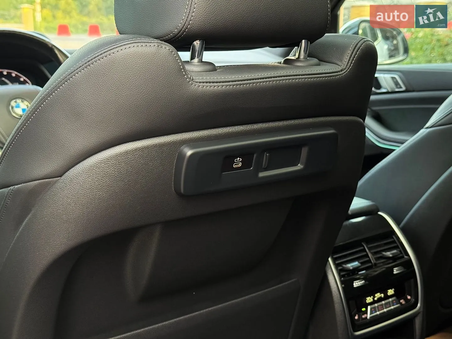 2021 BMW X5 - мініатюра 65