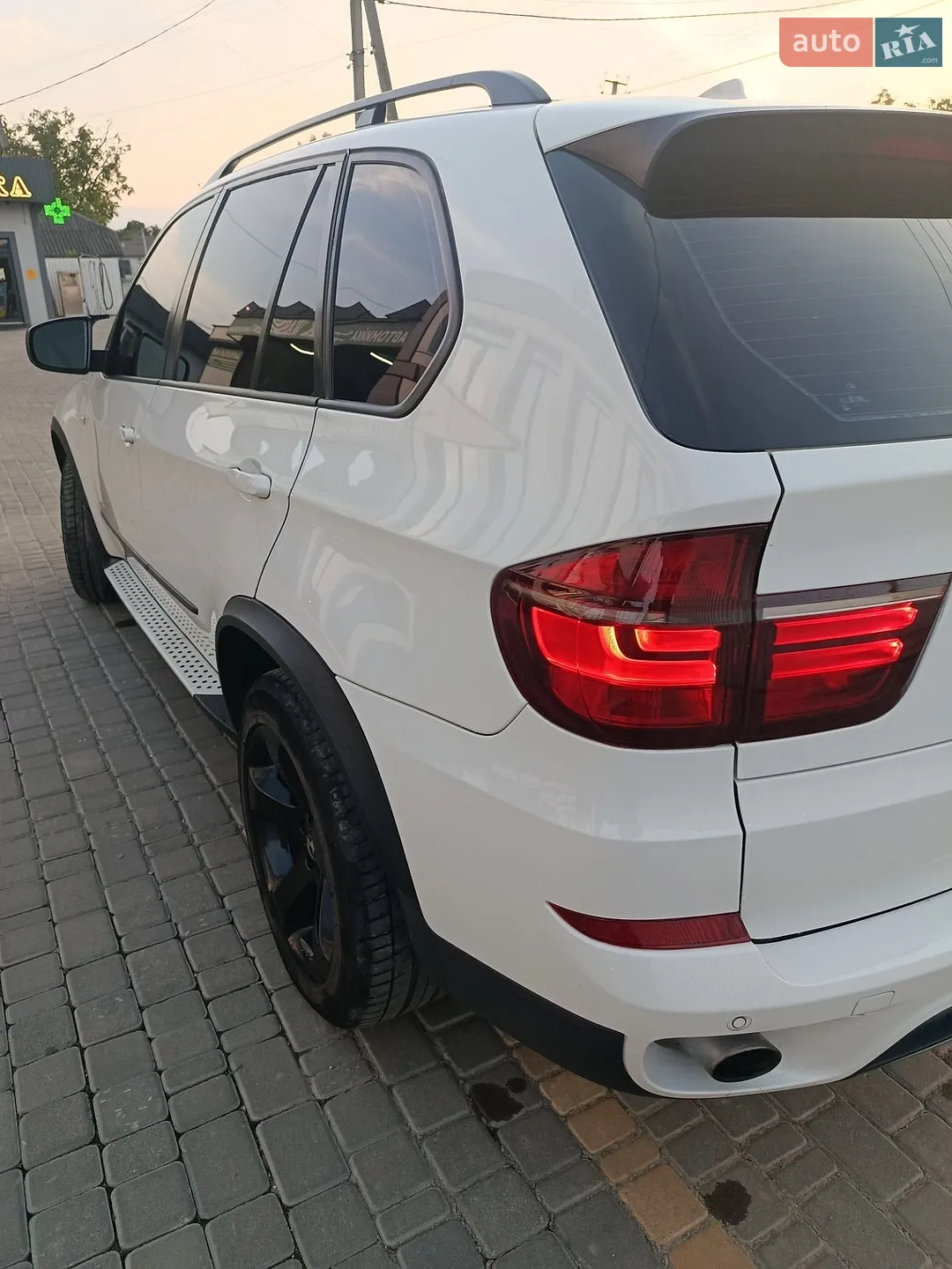 2010 BMW X5 - мініатюра 15