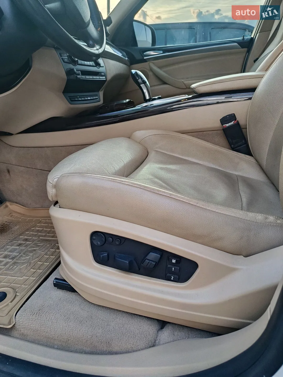 2010 BMW X5 - мініатюра 23