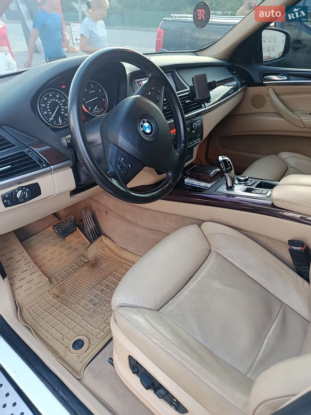 2010 BMW X5 - мініатюра 22
