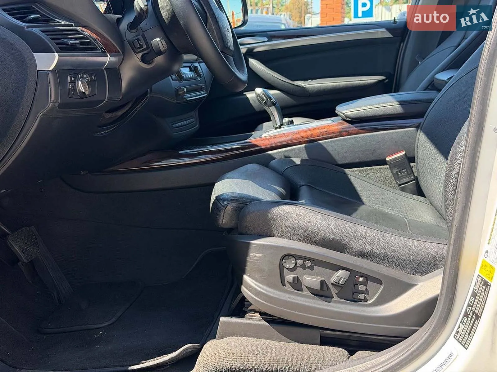 2010 BMW X5 - мініатюра 16