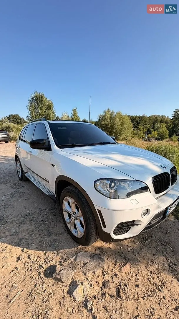 2011 BMW X5 - мініатюра 2