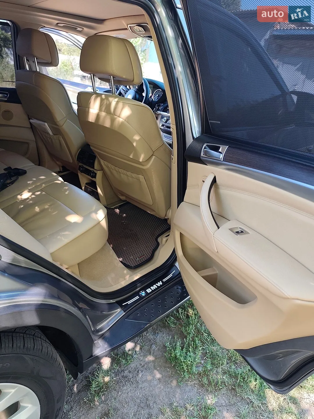 2010 BMW X5 - мініатюра 12