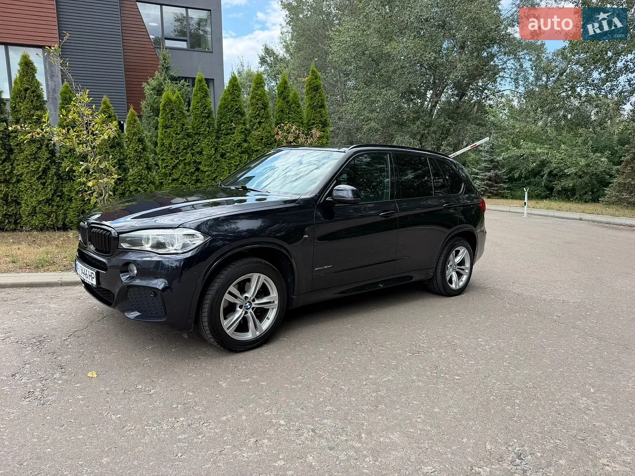 2022 Tesla Model X - мініатюра 25