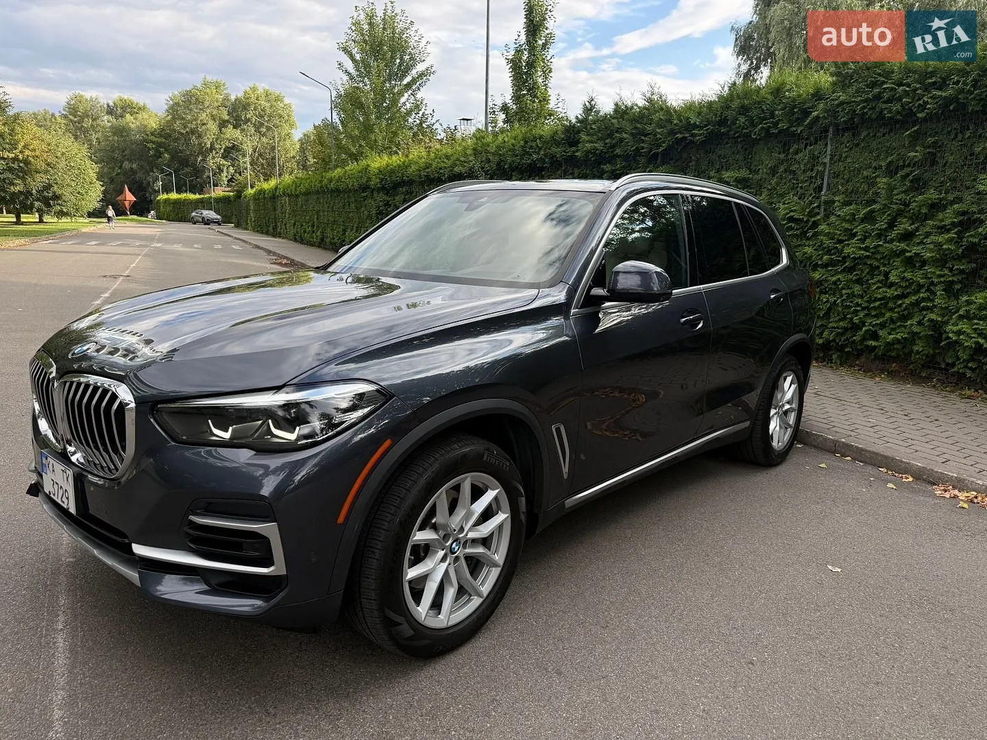 2022 BMW X5 - мініатюра 2