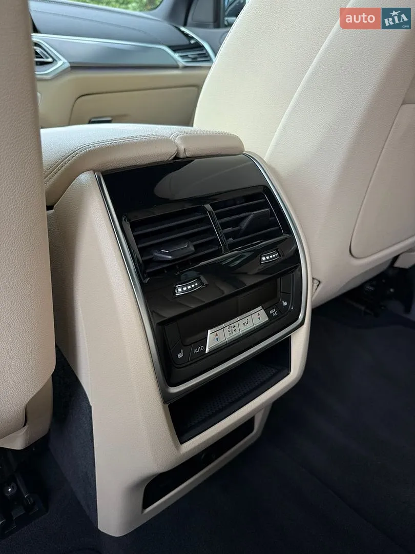 2022 BMW X5 - мініатюра 20