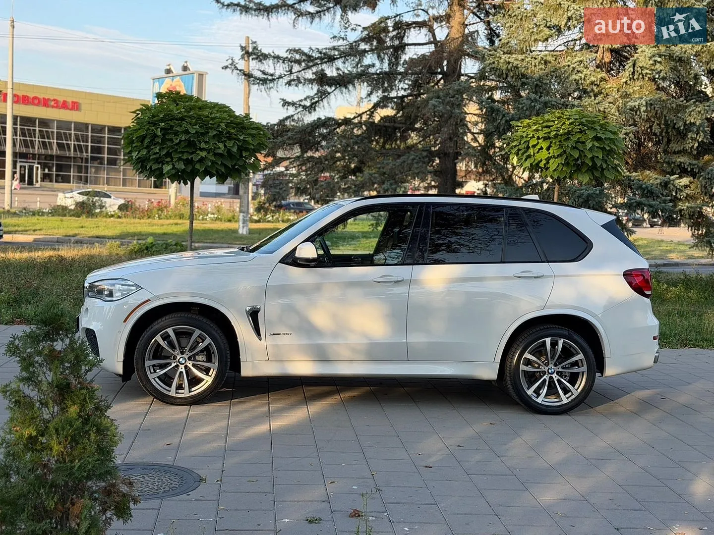 2015 BMW X5 - мініатюра 6