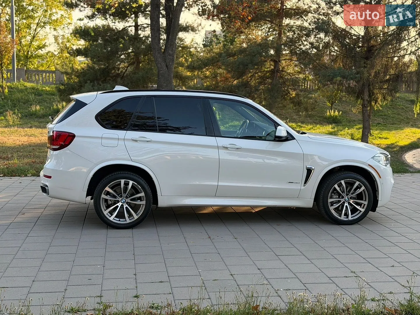 2015 BMW X5 - мініатюра 16